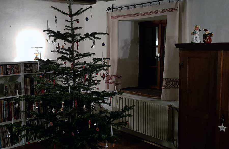 weihnachtsbaum kulturgeschichte baum in stube foto manfred horak