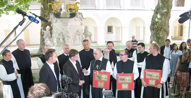 Chant: Interview mit den singenden Mönchen von Stift Heiligenkreuz